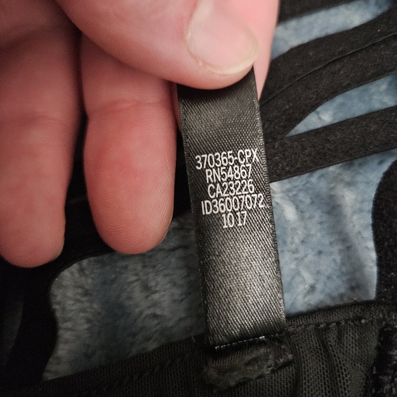Victoria Sport Black Sports Bra With Silver Band! - Picture 3 of 5